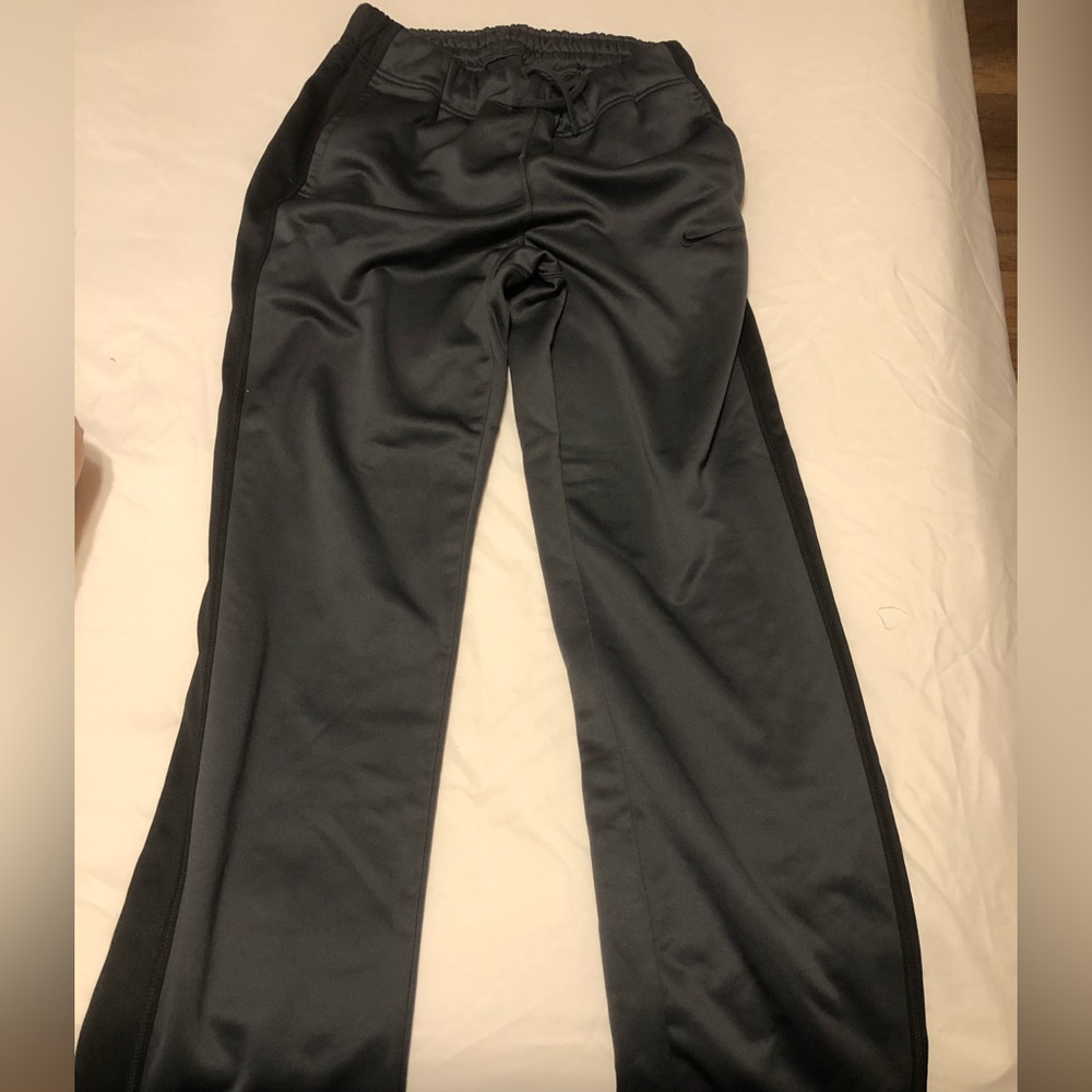 Nike thermafit sweatpants